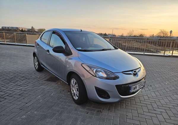 Mazda 2 cena 20000 przebieg: 225000, rok produkcji 2013 z Białystok małe 56